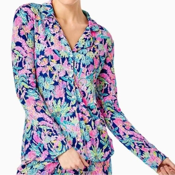 Lilly Pulitzer Other - Lilly Pulitzer PJ Knit Button Up Top Oyster Bay Navy See and Herd Size Small